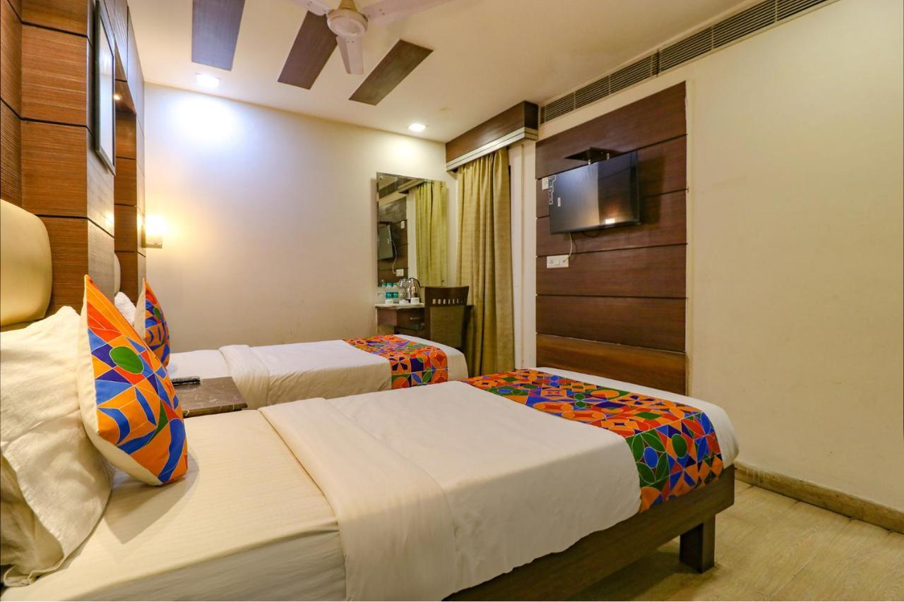 Fabhotel Admire Suites Neu-Delhi Exterior foto