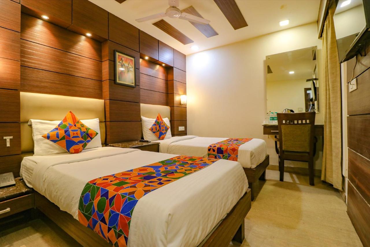 Fabhotel Admire Suites Neu-Delhi Exterior foto