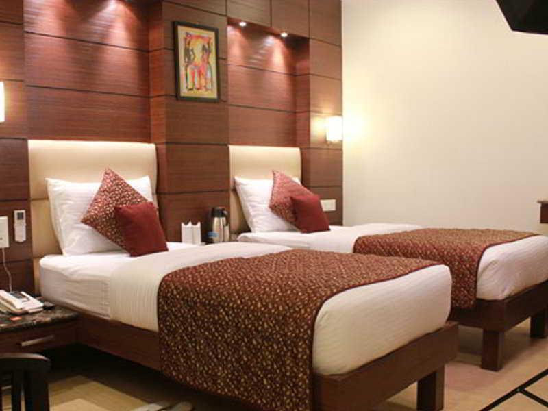 Fabhotel Admire Suites Neu-Delhi Exterior foto